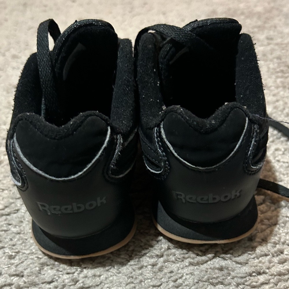 Sneakers | Reebok - Picture 2 of 6